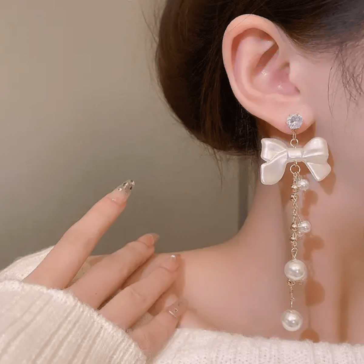 Danglers - Pearl earrings