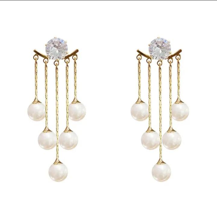 Danglers- Pearl Earrings