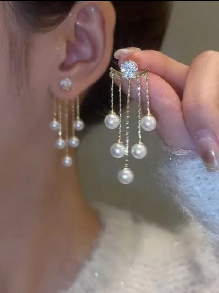 Danglers- Pearl Earrings