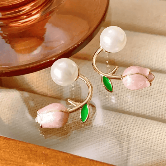 Korean Daisy Pearl Stud Earrings