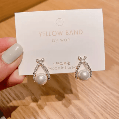 Korean Pearl Diamond Stud Earrings