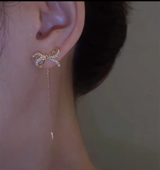 Danglers- Small Bow Earrings