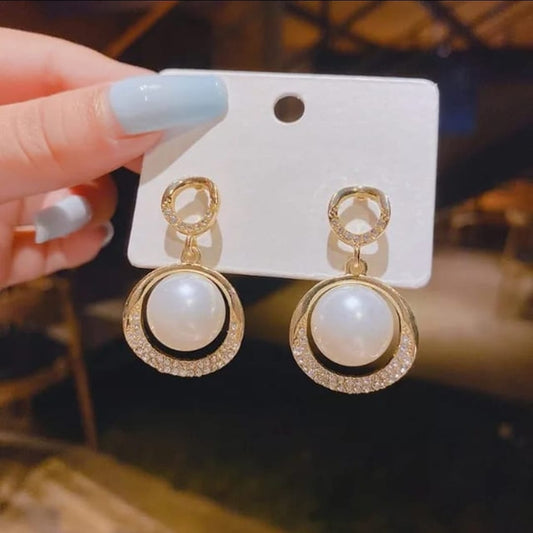 Danglers- Pearl Diamond Earrings
