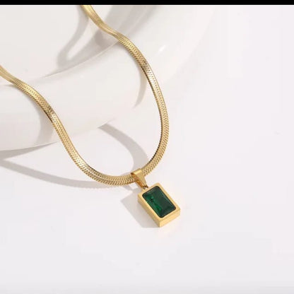 Anti-Tarnish - Snake Chain with Emerald Pendant