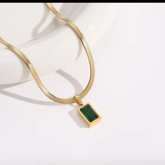 Anti-Tarnish - Snake Chain with Emerald Pendant