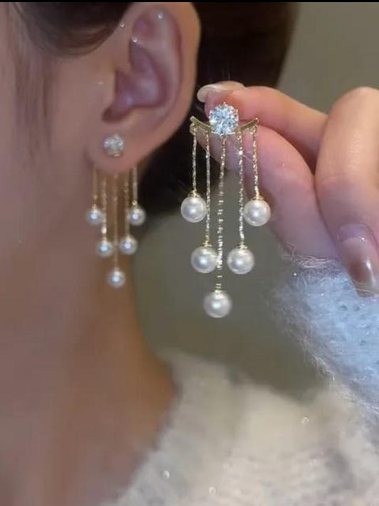 Danglers- Pearl Earrings