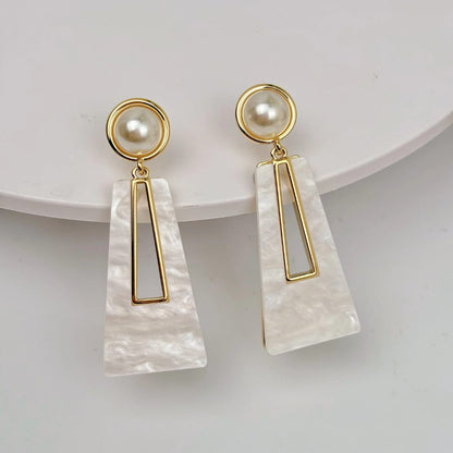 Danglers- Pearl Earrings