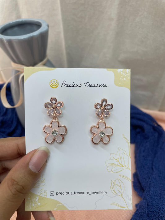 Danglers - Flower Earrings